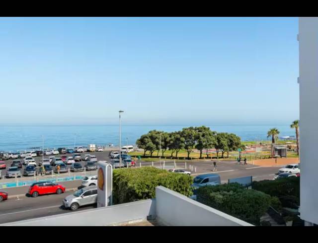 1 BEDROOM APARTMENT FOR SALE IN MOUILLE POINT